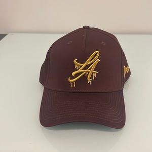 Young LA Hat burgundy